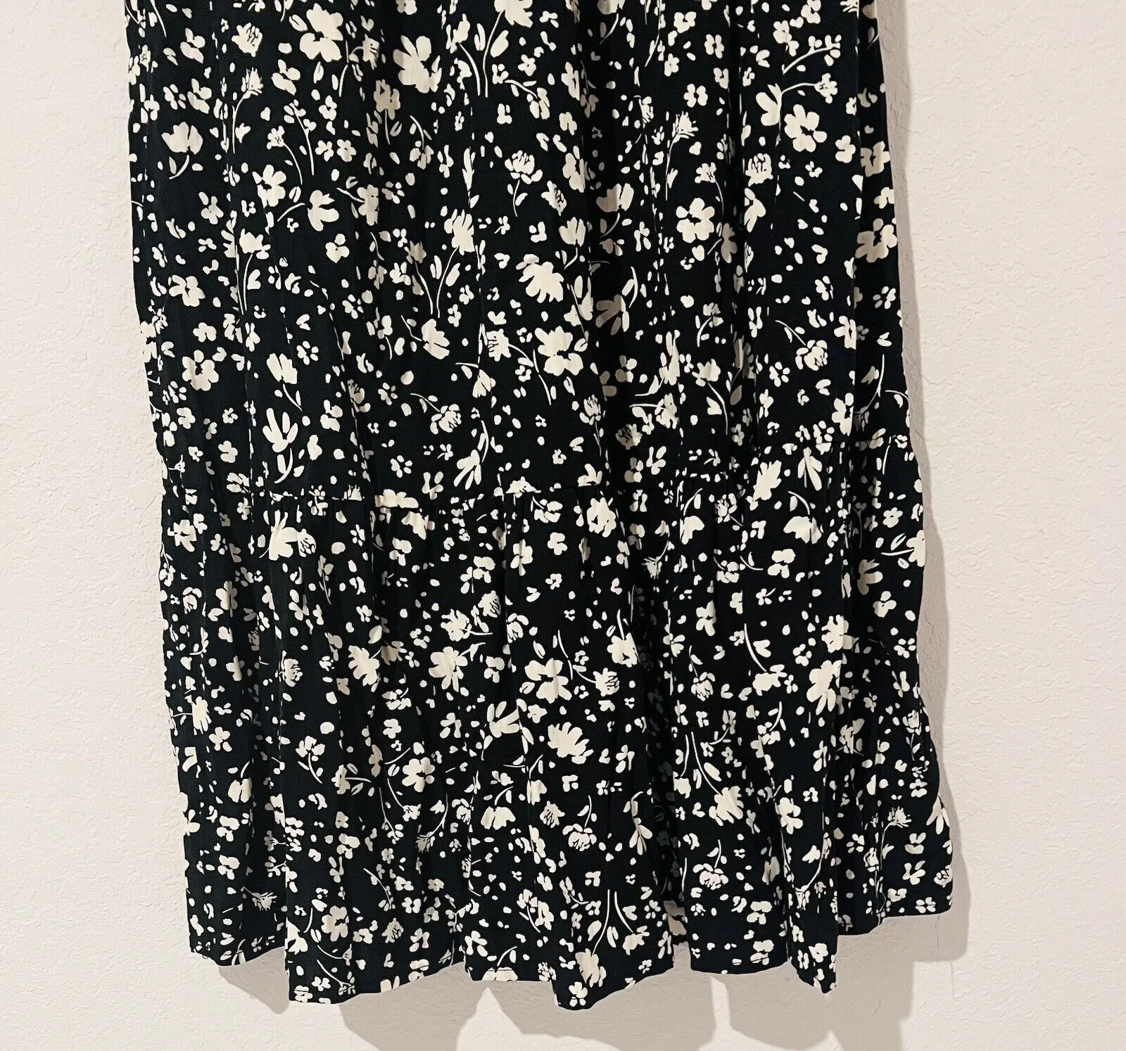 WHO WHAT WEAR Floral Maxi Dress Sz S Tie Collar Ruffle Balloon Sleeves Peasant