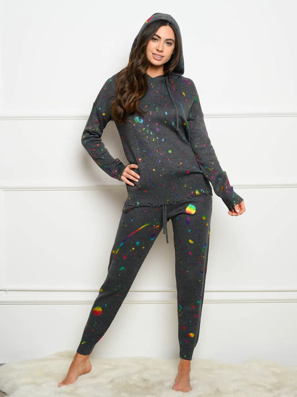 WOMEN'S PAINT SPLATTER HOODED SWEATER
