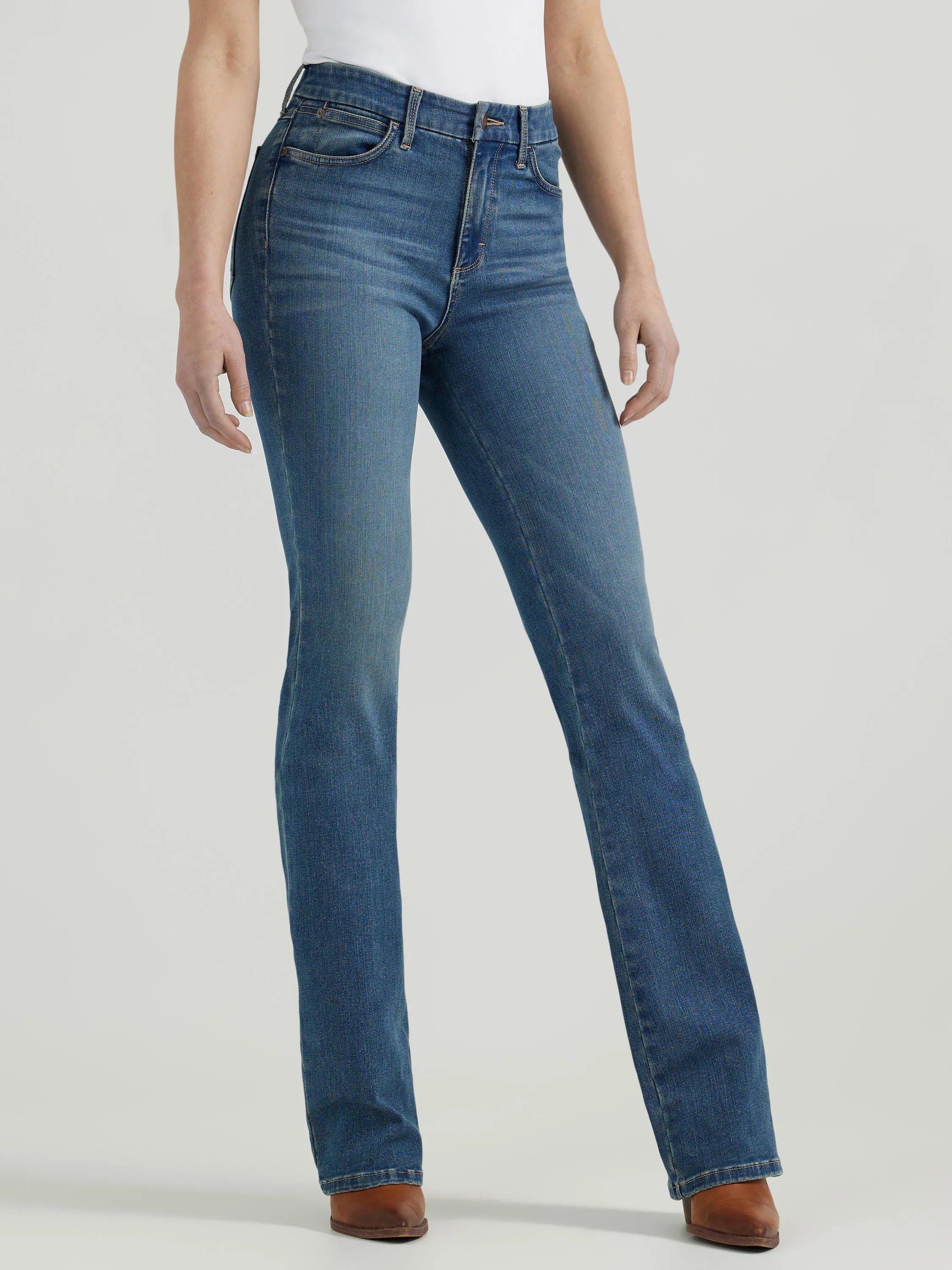 Wrangler Women's Bespoke High Rise Bootcut Jean